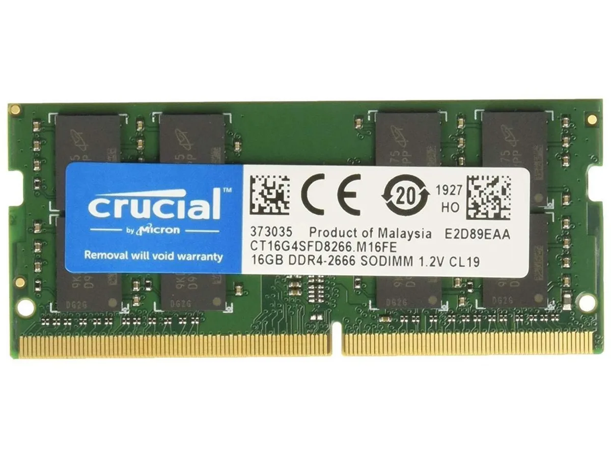 Green rectangular SO-DIMM module with gold edge contacts and black memory chips