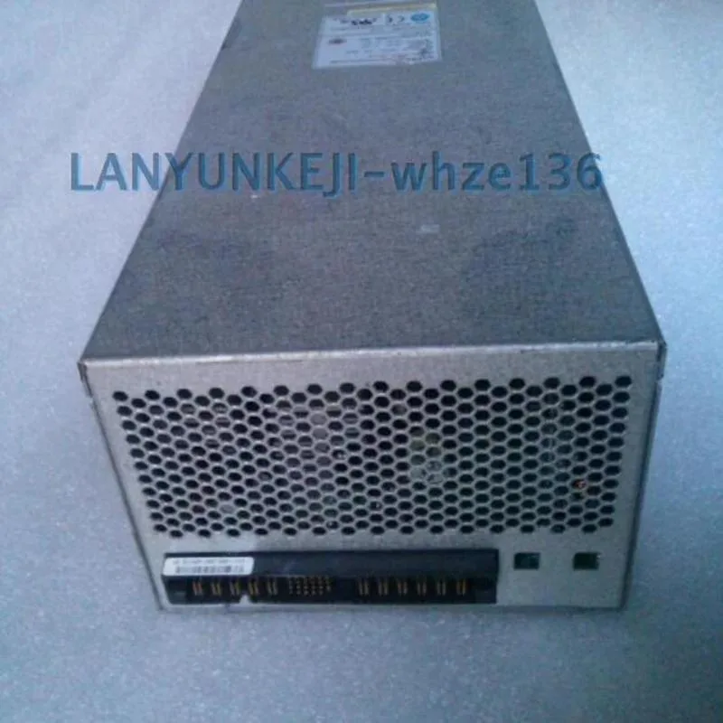 KHACHIMO KHACHIMO Power Supply SPS840-512TV-D 895W ATX 80 PLUS Gold — photo du produit