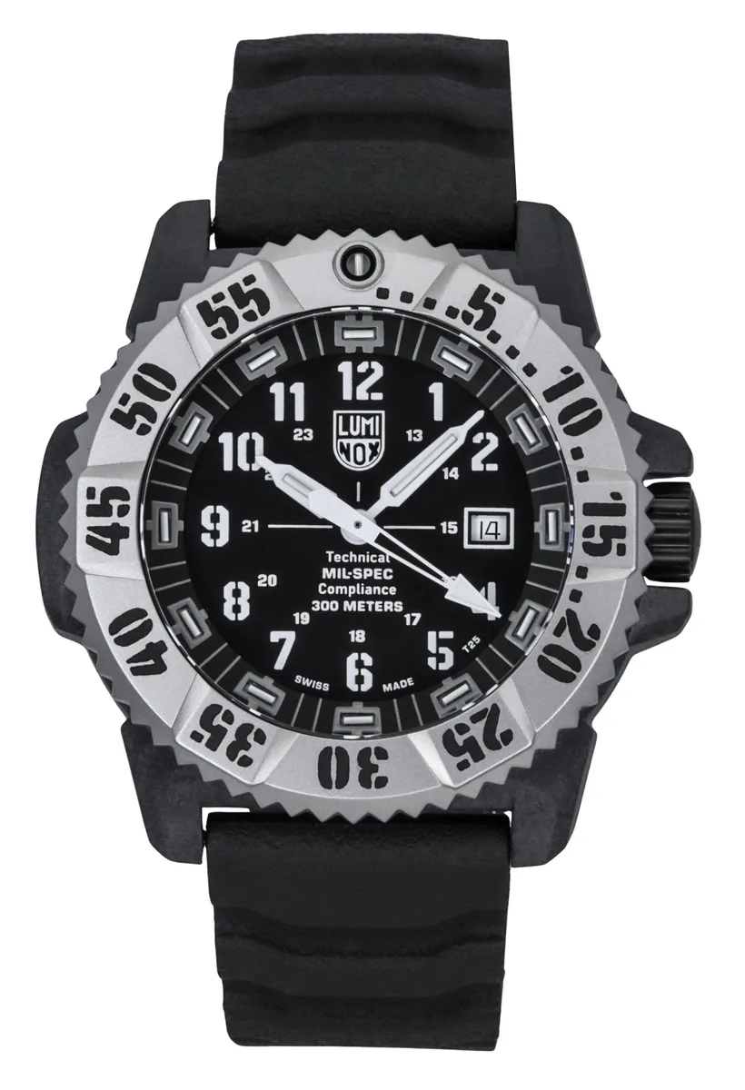 Luminox Luminox MIL-SPEC XL.3351.1.SET 46mm 300M Quartz Diver Watch — product photo