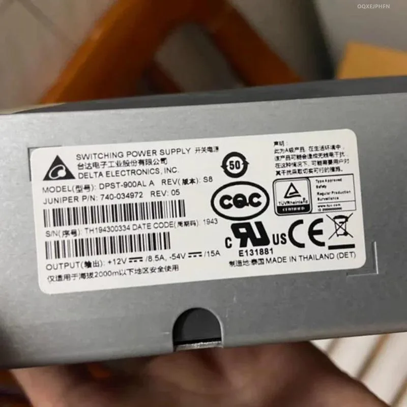 KHACHIMO KHACHIMO EX3300 900W DPST-900AL A 740-034972 power supply — fotografie produktu