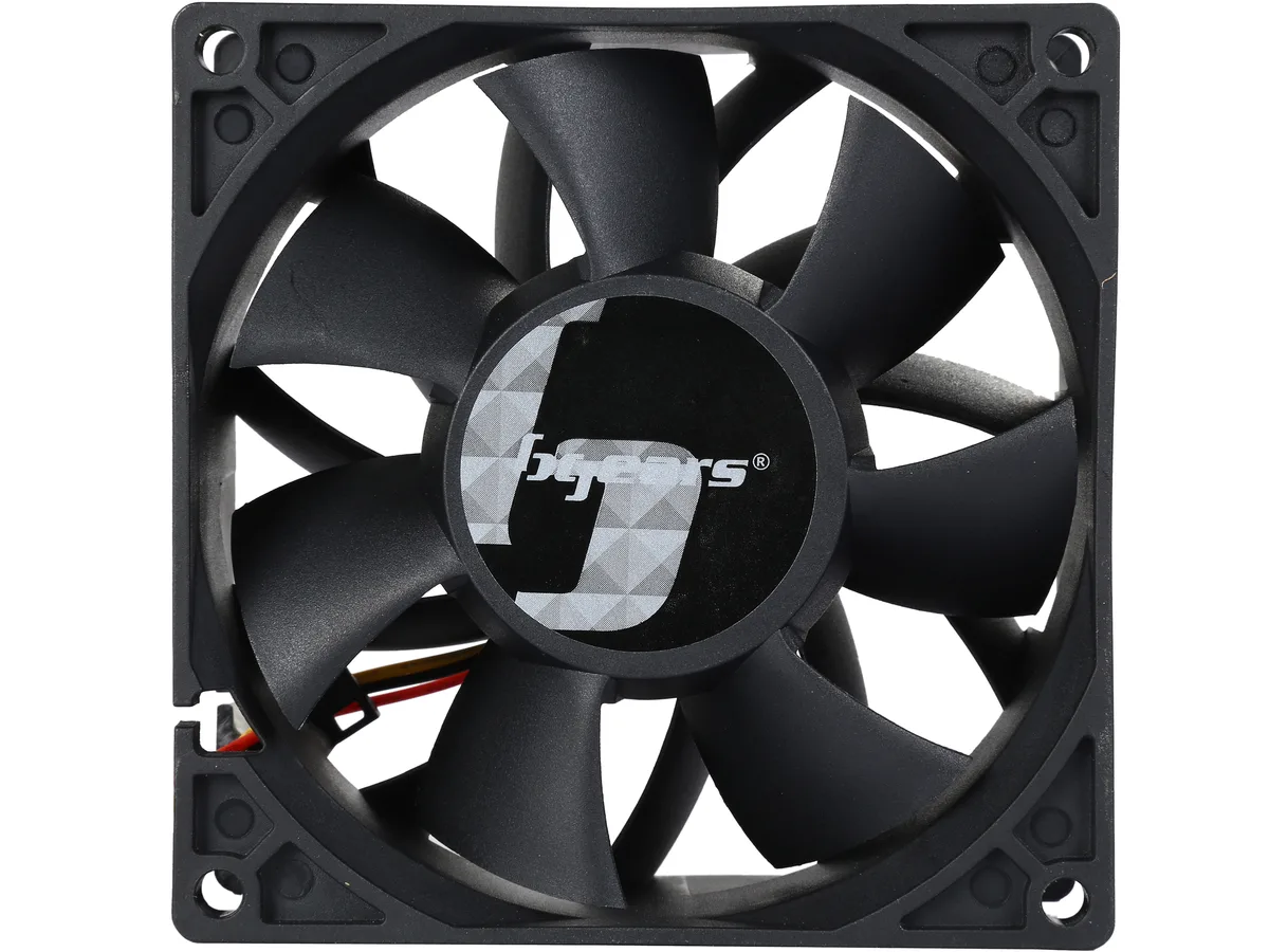 BGears BGears b-Blaster 90x38 90 mm 38 mm 4500 RPM 108 CFM 3-pin case fan — תמונת המוצר