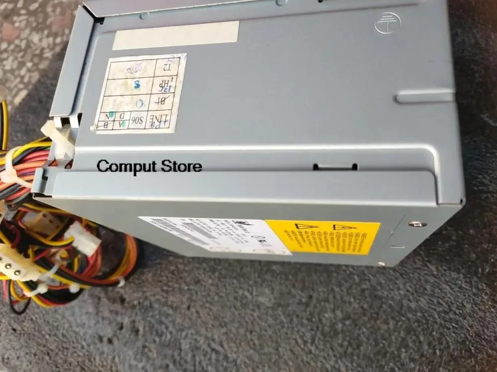 KHACHIMO KHACHIMO NPS-330CB J S26113-E466-V50 330W ATX power supply — toote foto