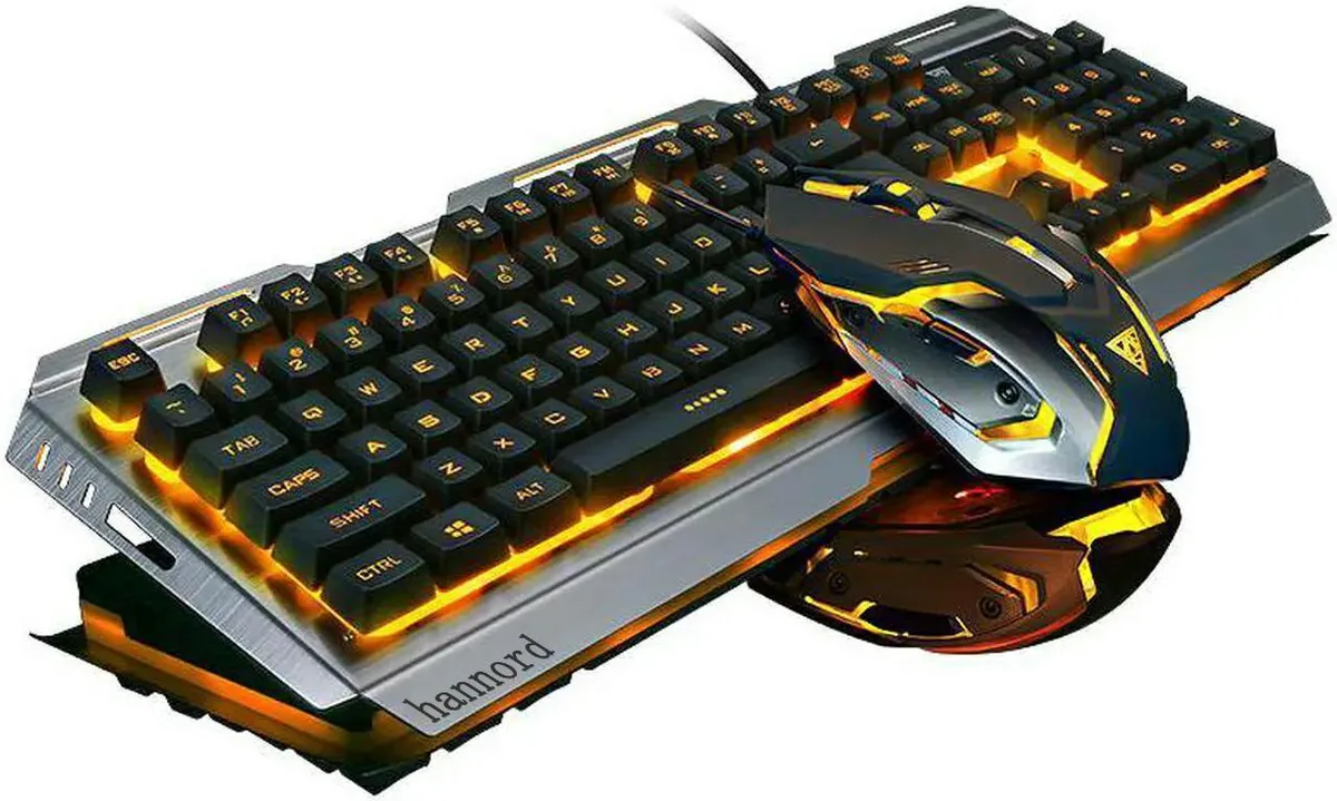 Gold wired gaming keyboard with 104 keys and matching USB mouse 3200 DPI