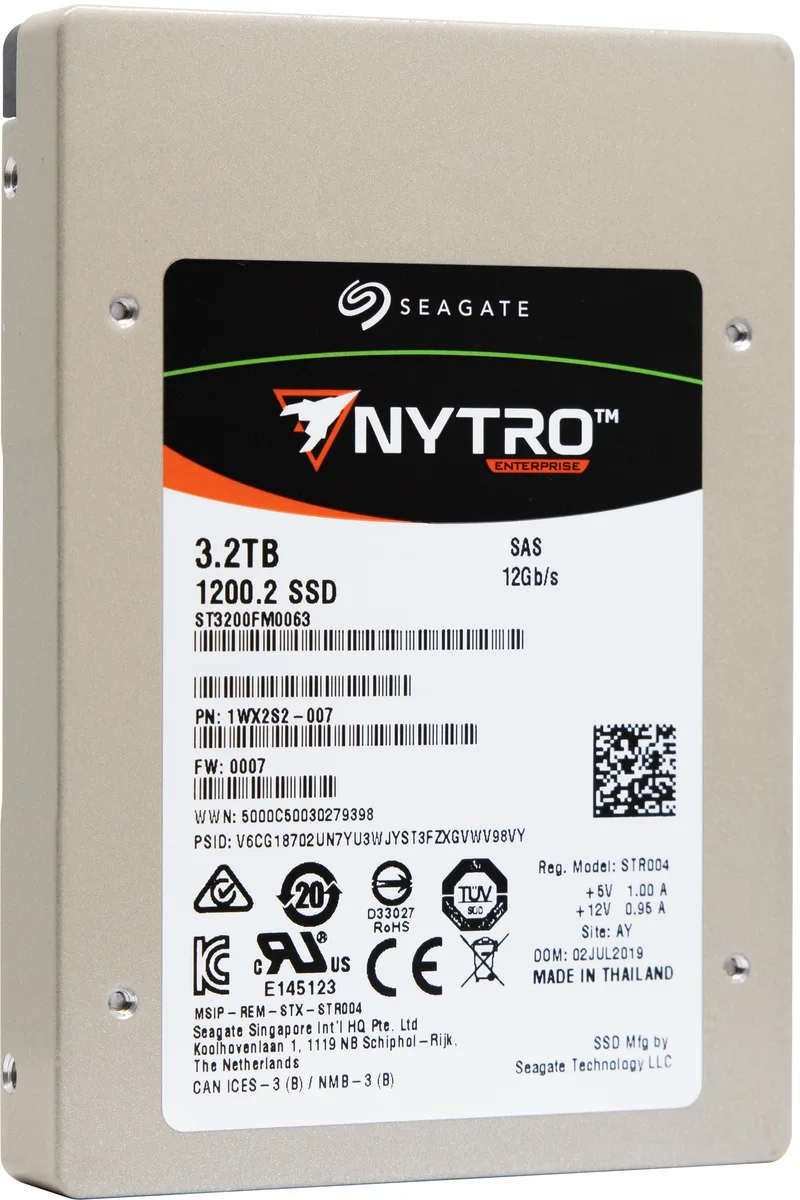 Seagate Seagate 1200.2 ST3200FM0063 3.2TB SAS enterprise SSD — product photo