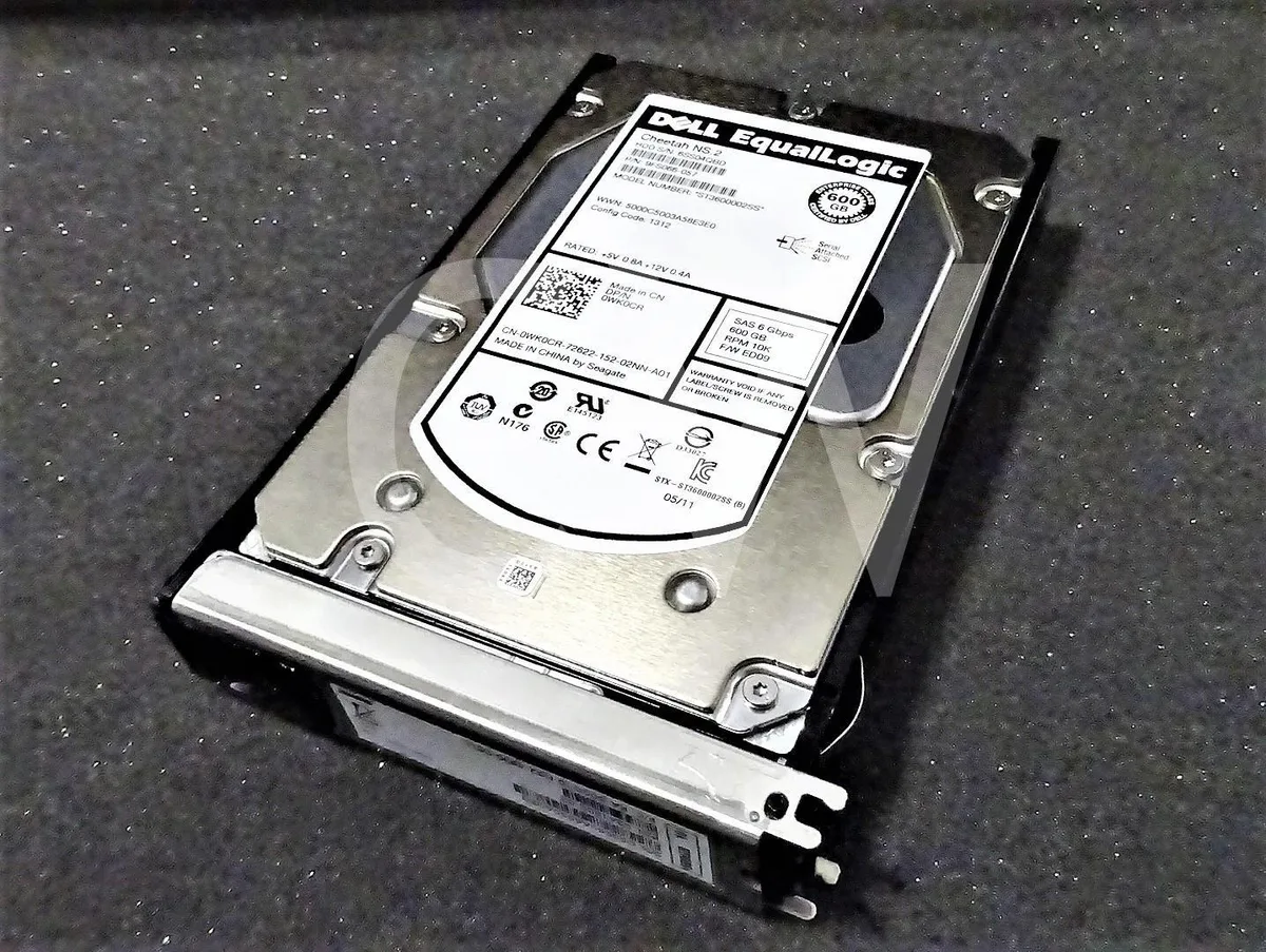 DELL DELL ST3600002SS 600GB 10000RPM SAS 3.5" internal hard drive with caddy — 商品写真