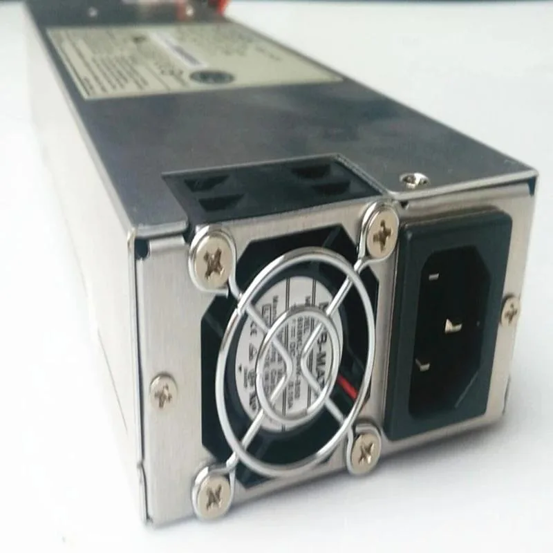 KHACHIMO KHACHIMO EFA-250 250W 80 PLUS Gold power supply — photo du produit