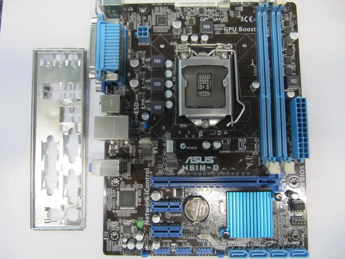 Green Micro ATX motherboard with LGA 1155 socket and DDR3 slots