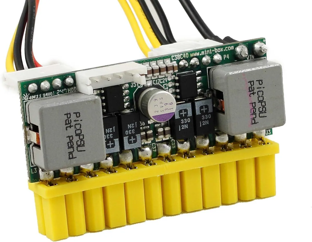 Compact 24-pin ATX power module, fanless with solid polymer capacitors