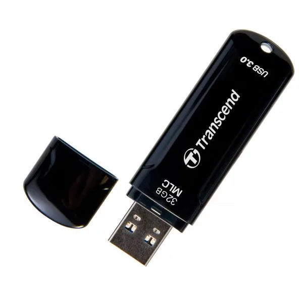 Transcend Transcend JetFlash 750 32GB USB 3.0 Flash Drive — tuotekuva