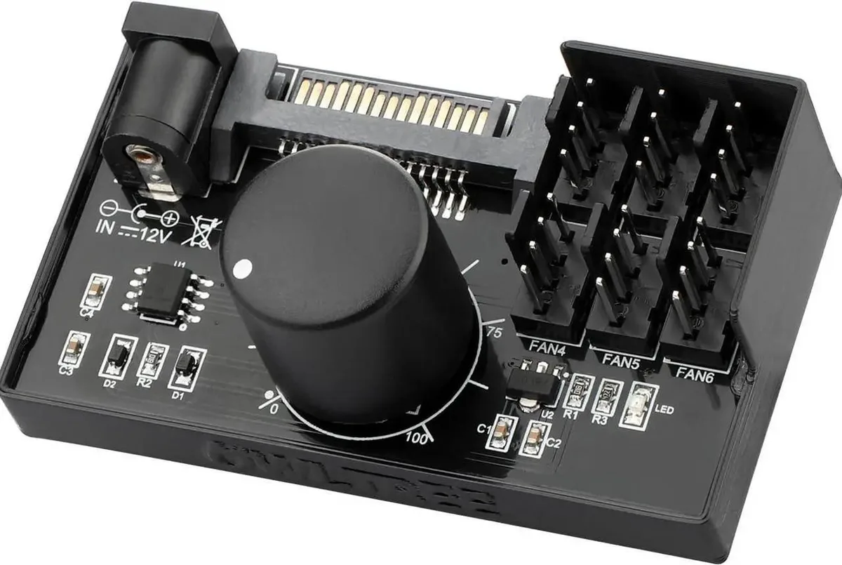 AJMRTC AJMRTC AJ*FAN*CTL06 6 Port 4 Pin PWM Fan Controller Hub — 제품 사진