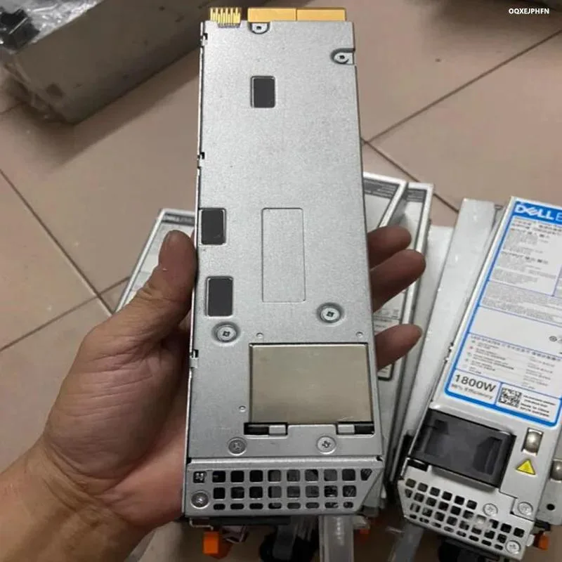 KHACHIMO KHACHIMO R750 R750XS 1800W Power Supply D1800E-S0 H66J1 — product photo