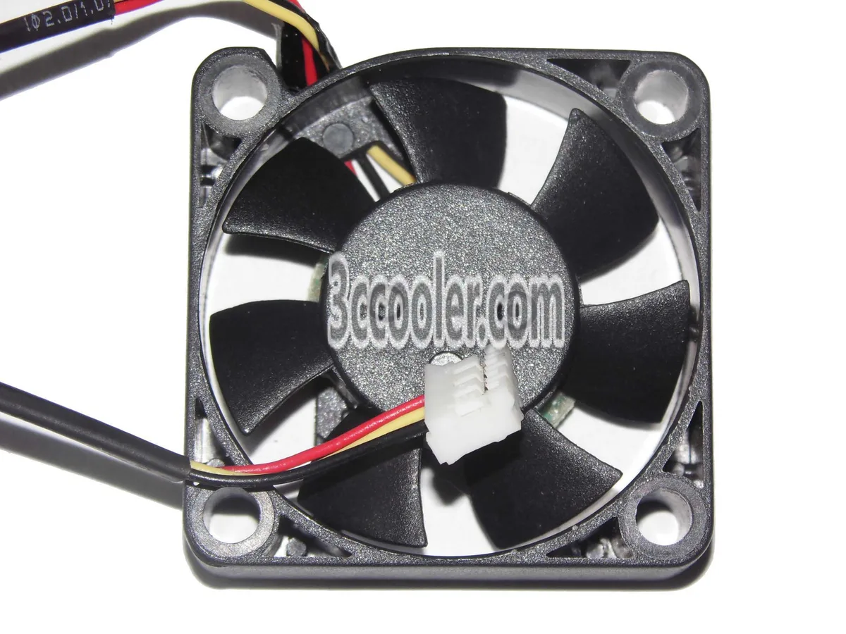 OEM Industries OEM Industries AD0412XB-G73 40mm 12V .15A 3 Pin Fan — תמונת המוצר