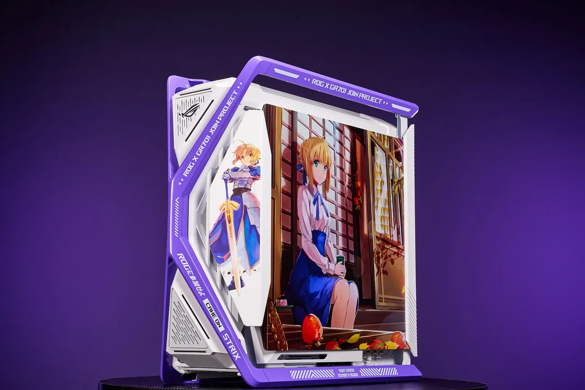 Corn Electronics Corn Electronics GR701 E-ATX PC case Saber/Fate Purple — photo du produit
