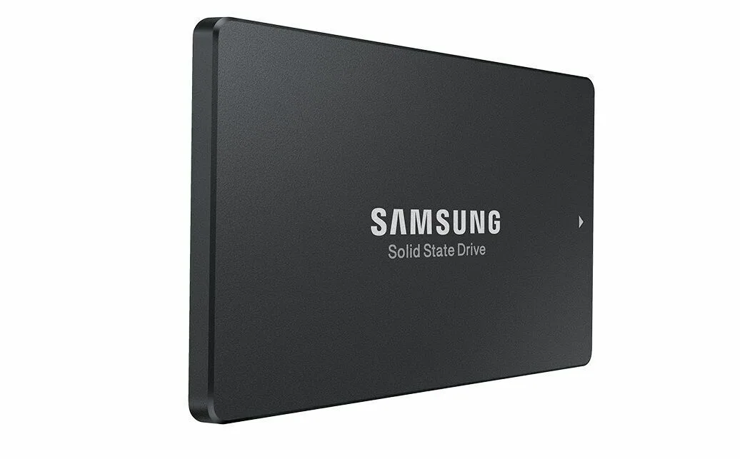SAMSUNG SAMSUNG PM893 240GB 2.5" internal SSD — product photo