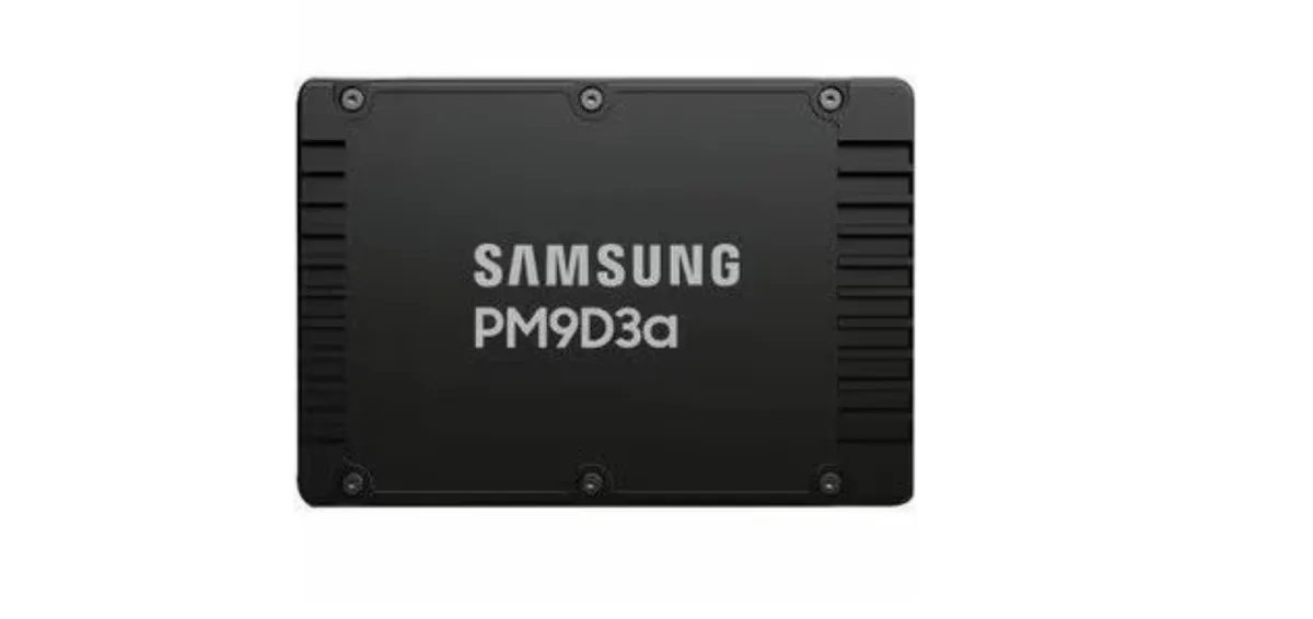 Samsung E3.S enterprise SSD, bare circuit board with gold edge connector