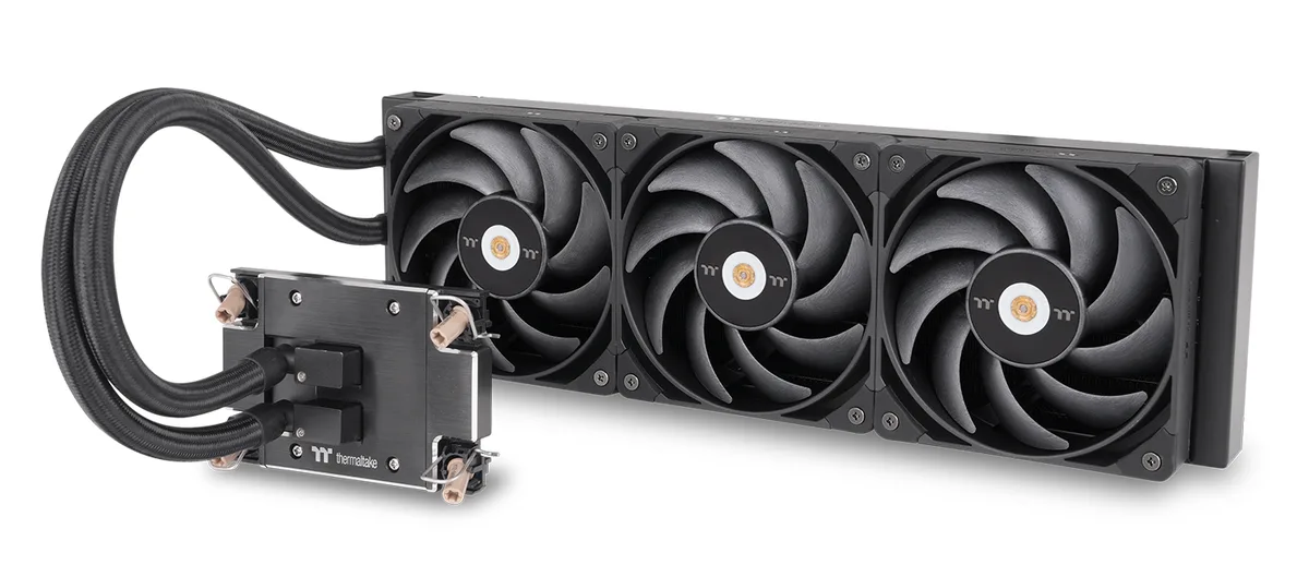 Black 360 mm AIO radiator with three 120 mm fans and nickel-plated copper block