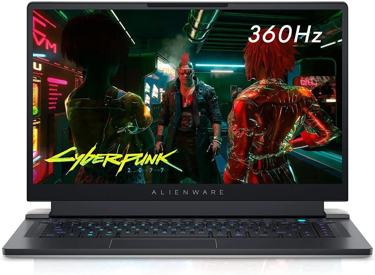Silver Alienware X15 R1 gaming laptop, 15.6 inch matte display, slim aluminium chassis, RGB backlit keyboard