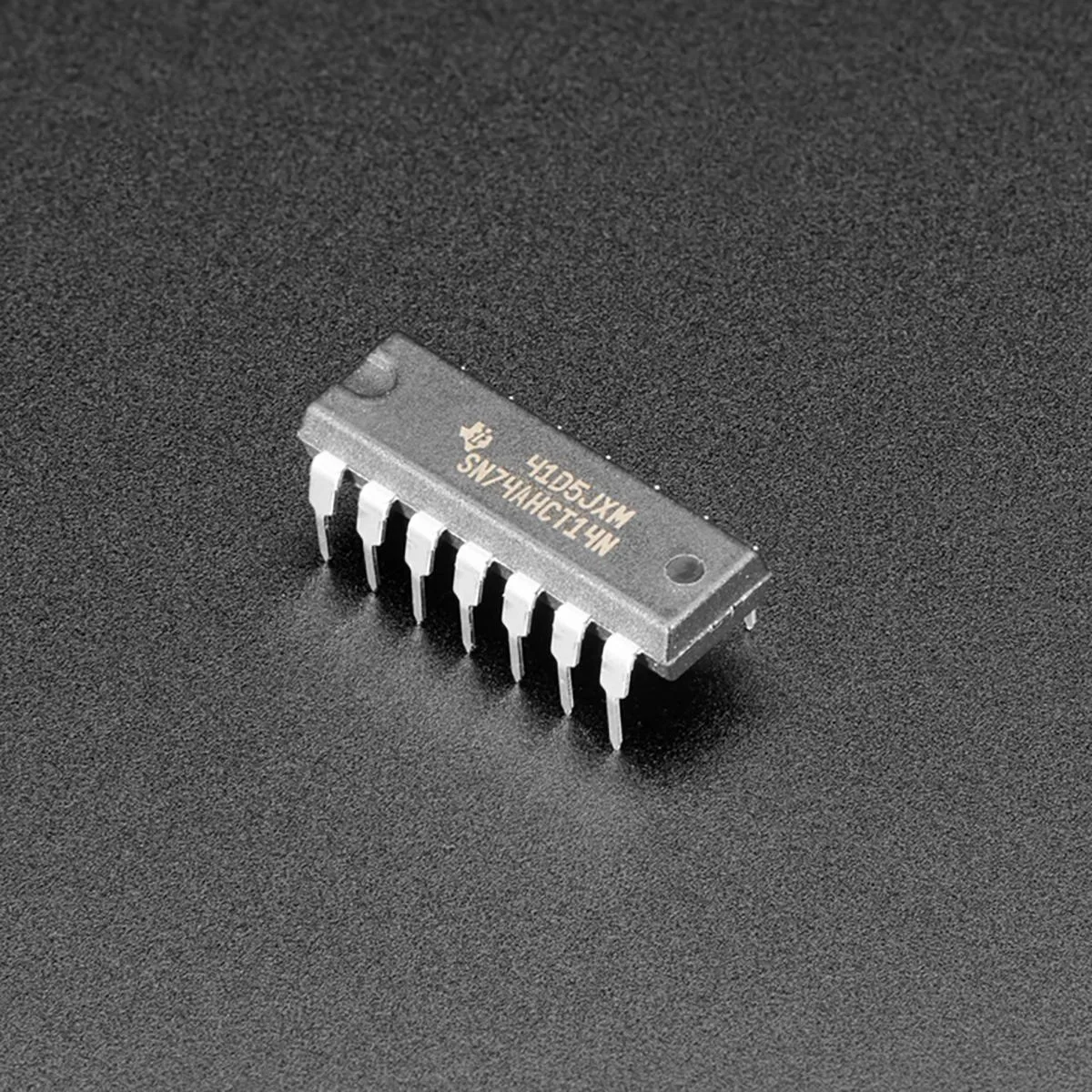 Adafruit Adafruit 74AHCT14 Logic Level Inverter Level Shifter engineering development tool — תמונת המוצר