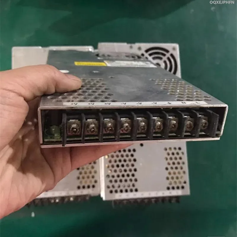KHACHIMO KHACHIMO 5V 60A 300W ATX power supply for OT8039 — product photo