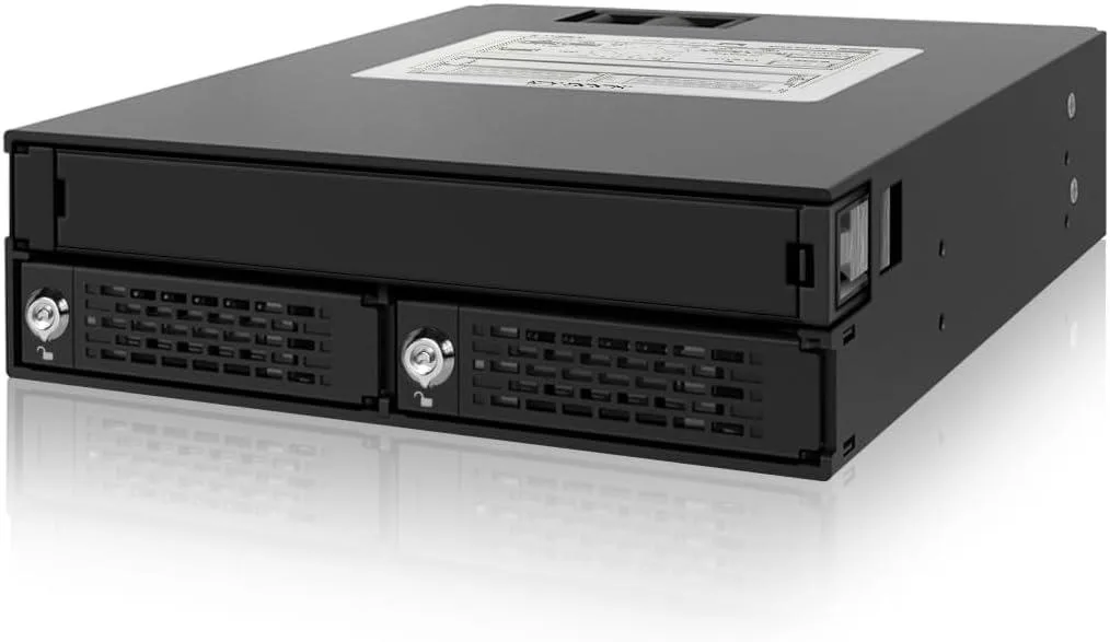 ICY DOCK ICY DOCK ToughArmor MB994IKO-3SB 2 Bay 2.5" SAS/SATA Rack Server — termékfotó