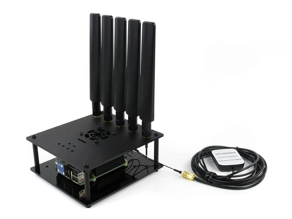 LORDWORLD LORDWORLD SIM8200EA-M2 5G HAT with Antennas development board — produktfoto