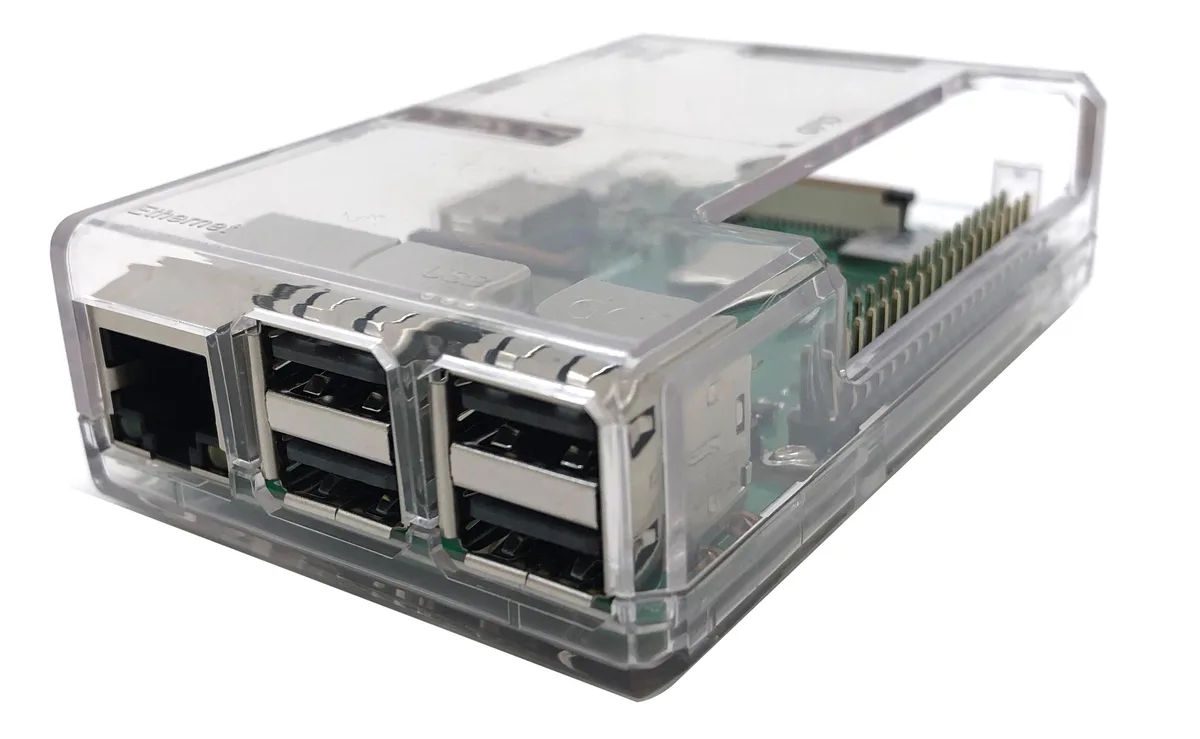 Micro Connectors Micro Connectors Plastic Case for Raspberry Pi 3 B/B+ Clear — תמונת המוצר