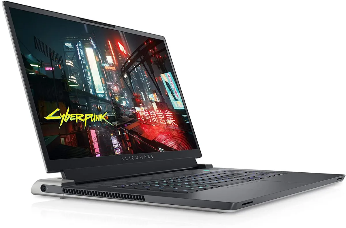 DELL DELL Alienware X17 R2 17.3" FHD 360Hz i7-12700H 16GB 1TB RTX 3070 Ti White — 商品照片