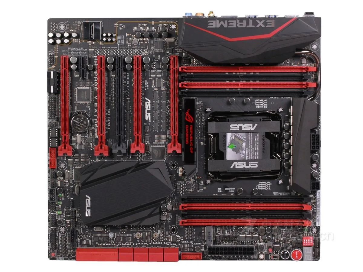ASUS ASUS RAMPAGE V EXTREME Intel X99 64GB DDR4 motherboard — photo du produit