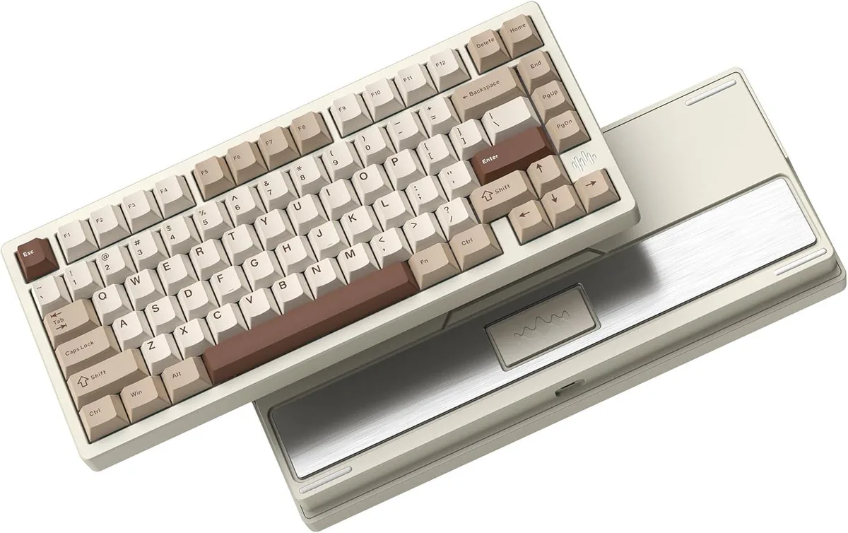 TUKO TUKO RD75 Pro 75% Wireless Gaming Keyboard Milk White — product photo