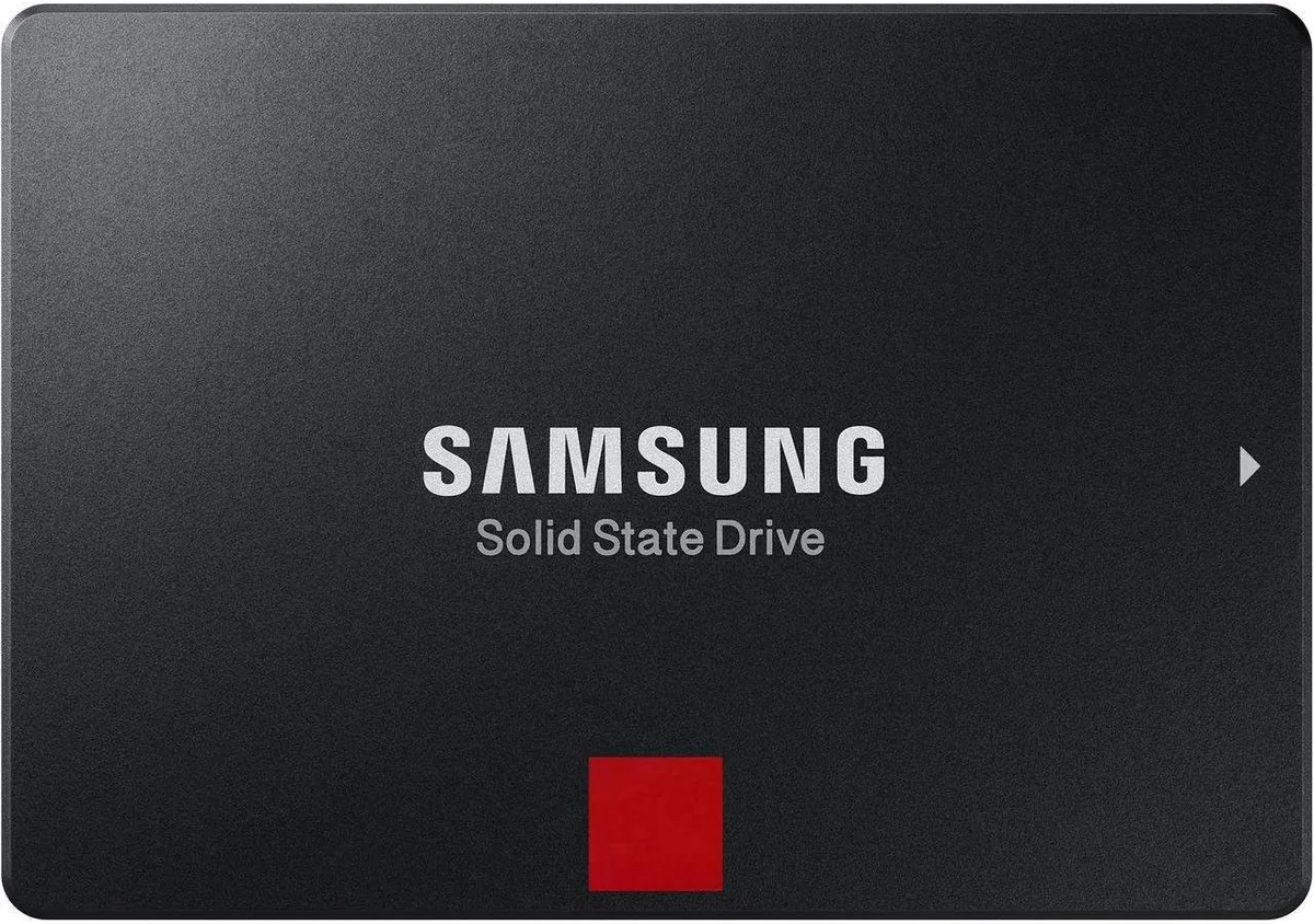 SAMSUNG SAMSUNG 860 Pro MZ-76P4T0E 4TB 2.5" SATA internal SSD — product photo