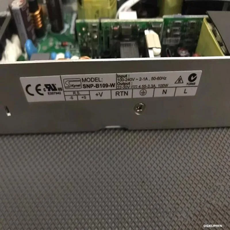 KHACHIMO KHACHIMO SNP-B109-W 100W Power Supply — photo du produit