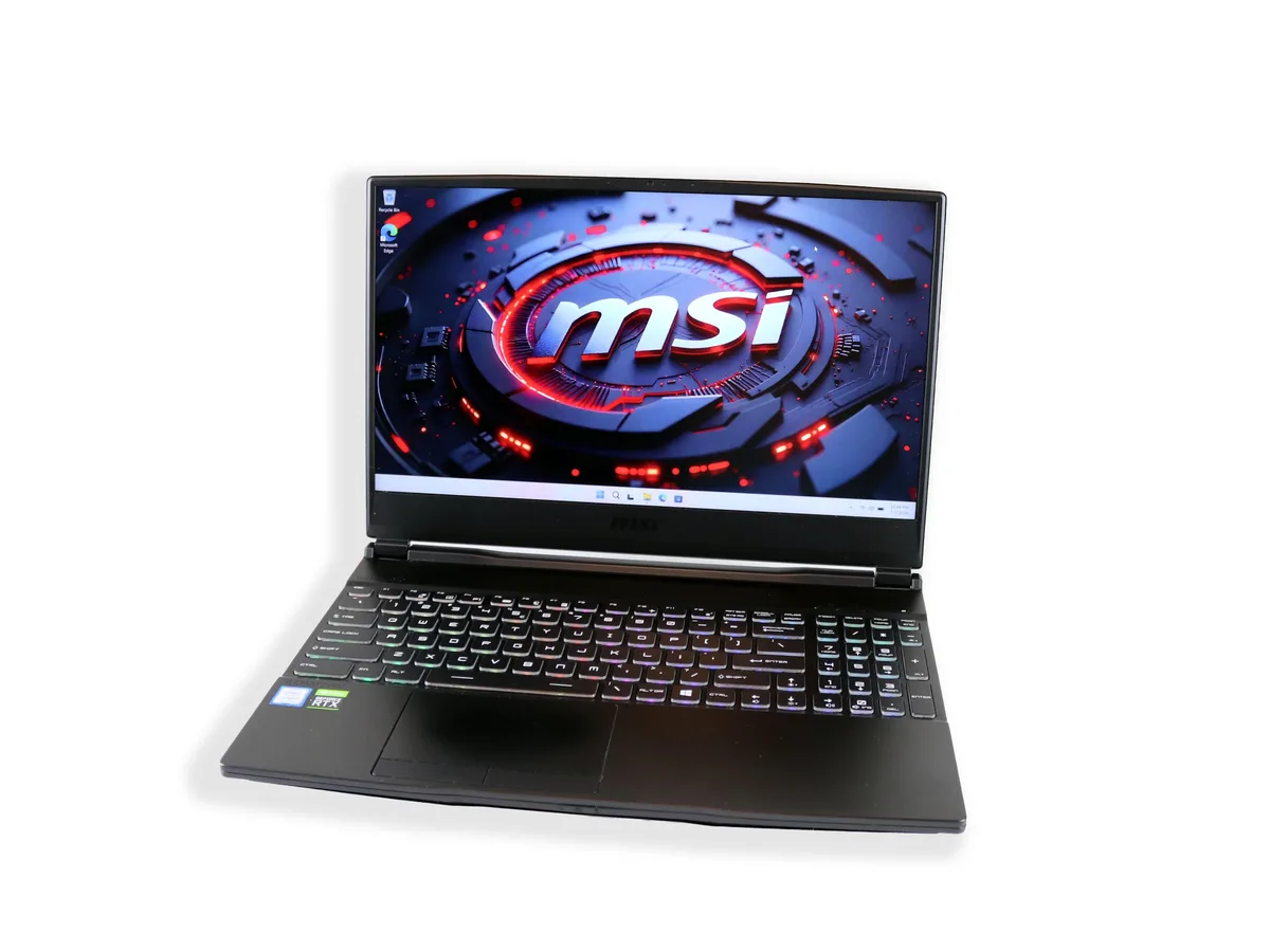 MSI MSI GE65 Raider laptop i7-9750H 16GB 512GB RTX 2070 240Hz — product photo