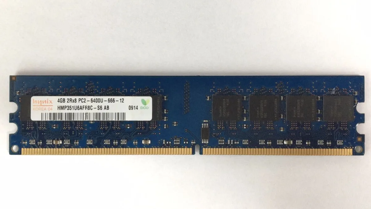Hynix Hynix 4GB DDR2 800 PC2-6400 CL6 240-pin desktop RAM — product photo