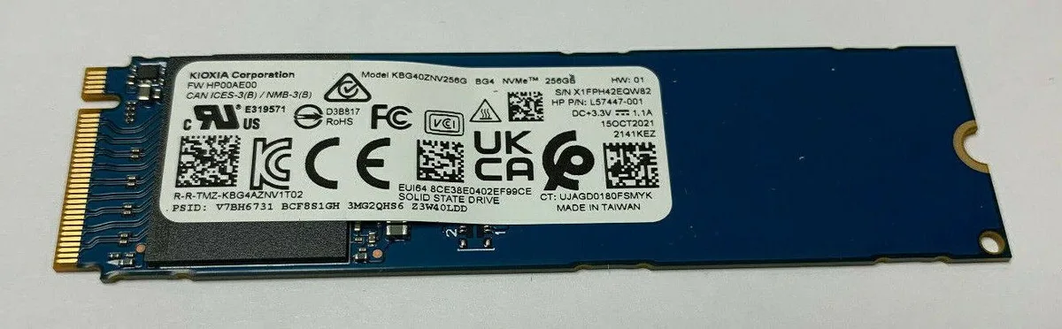 Toshiba Toshiba 256GB M.2 2280 NVMe internal SSD — product photo