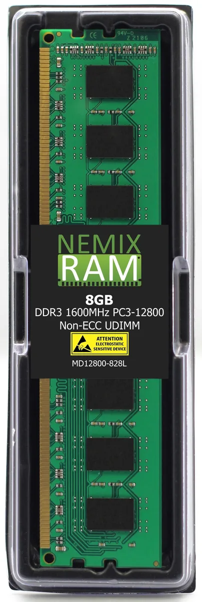 Two green DDR3 desktop memory modules, no heat spreader, 240-pin