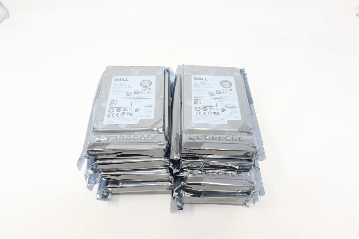 Dell 2.5 inch SAS hard drive in Gen14 server caddy