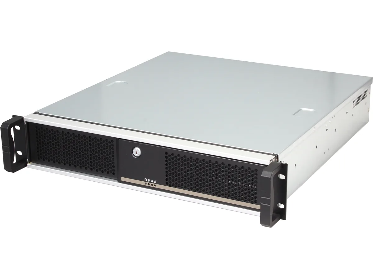 Chenbro Chenbro RM24100H01*15650 2U rackmount server chassis — ภาพสินค้า