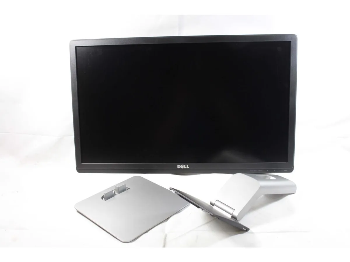Dell Wyse 24 inch zero client all in one with matte black bezel and stand