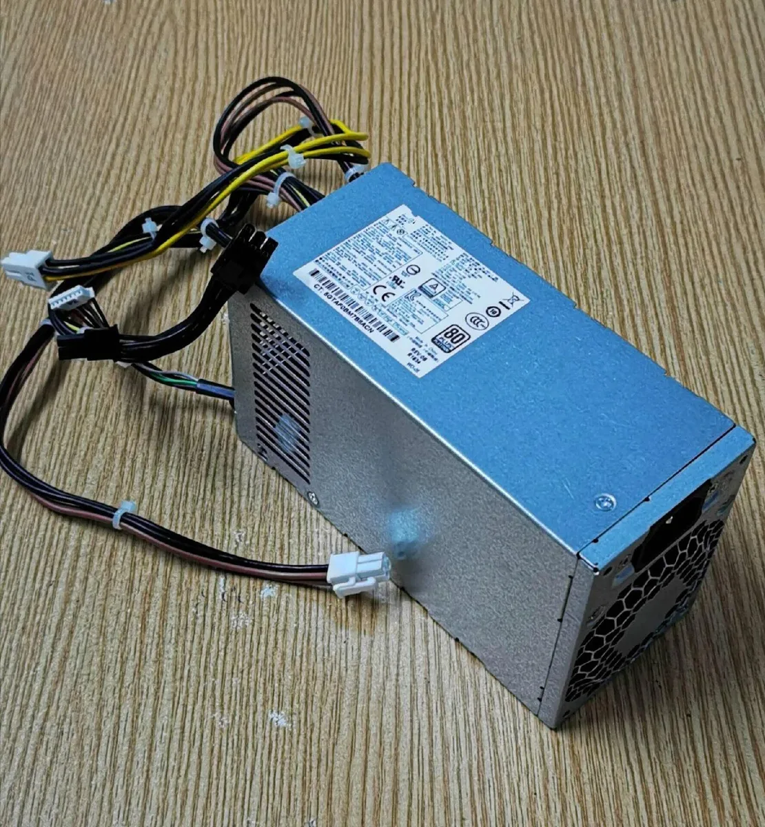 Supersuperuncle Supersuperuncle server power supply for HP 280 680 800 880 G3 G4 G5 942332-001 PA-3401-1HA — preces foto