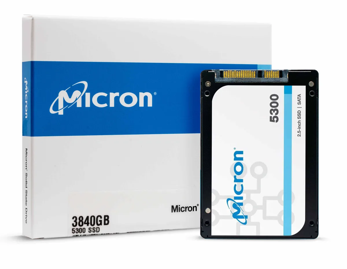 Micron Technology, Inc. Micron Technology, Inc. MTFDDAK3T8TDS-1AW1ZAB 5300 Pro 3.84TB 2.5" SATA enterprise SSD — fotografia produktu