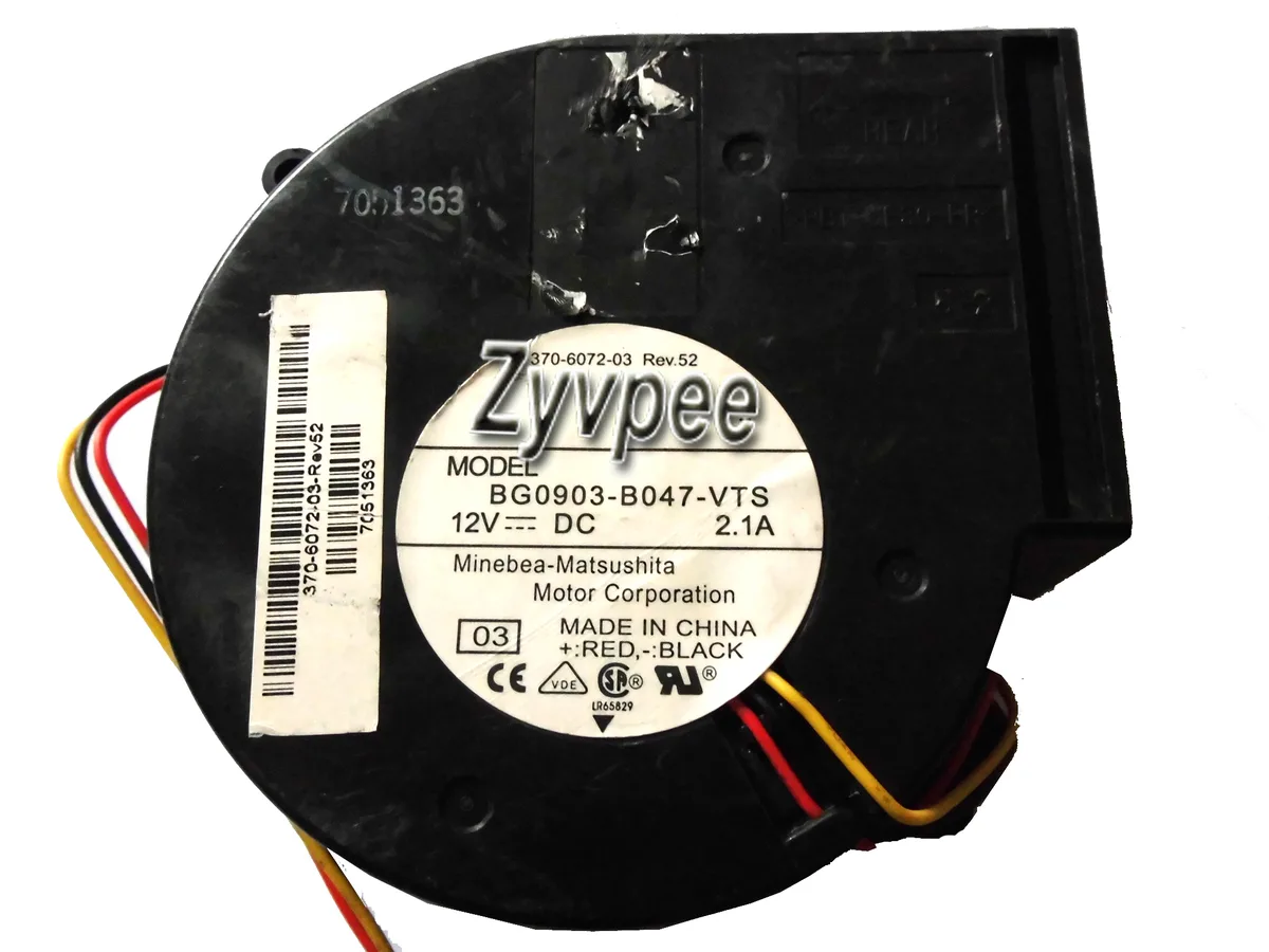 OEM Industries OEM Industries BG0903-B047-VTS DC Blower 12V 2.1A 3-Wire — صورة المنتج