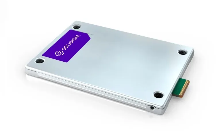 Rectangular E3.S 7.5mm enterprise SSD with silver metal casing and gold edge connector