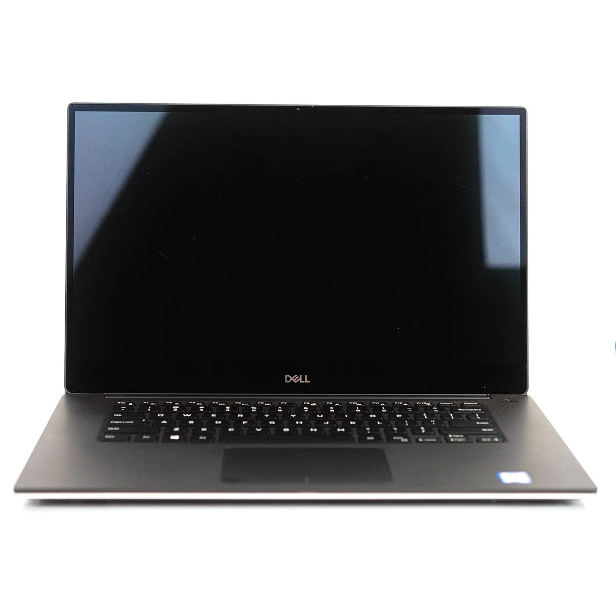 DELL Dell Latitude 5540 15.6" laptop Core i7 13th Gen 16GB 512GB SSD — photo du produit