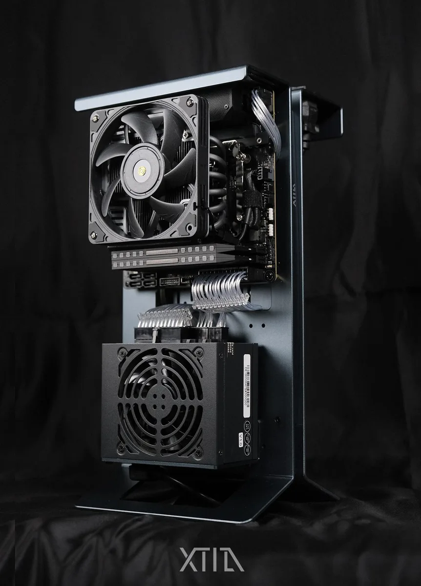 XTIA XTIA Xproto-L V2 Black Open-Frame ITX Case PCIe 5.0 Bundle — photo du produit