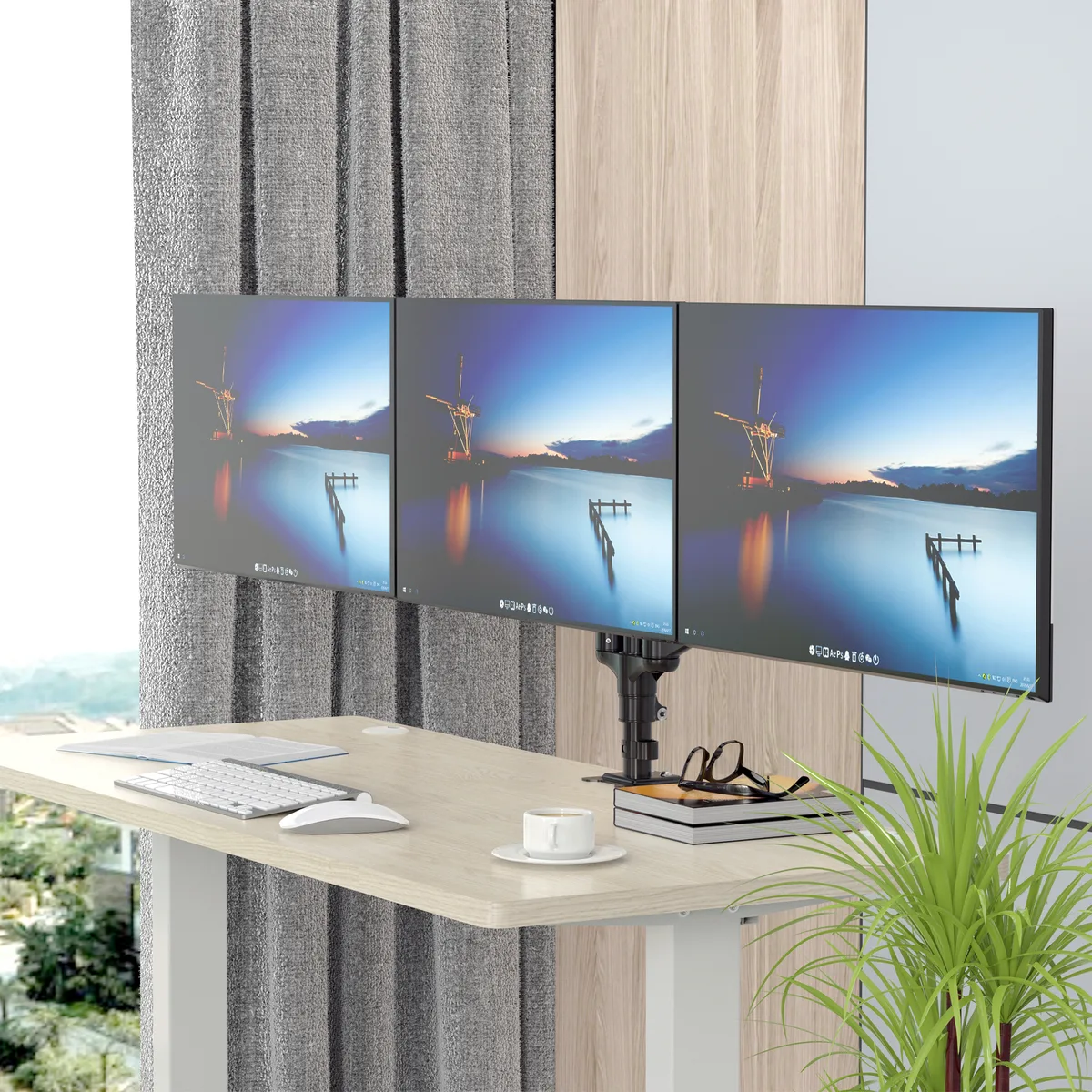 Rosewill Rosewill RMS-E53 triple monitor mount 15-27" 17.6lb gas spring VESA 75/100 clamp grommet monitor accessory — produktfoto