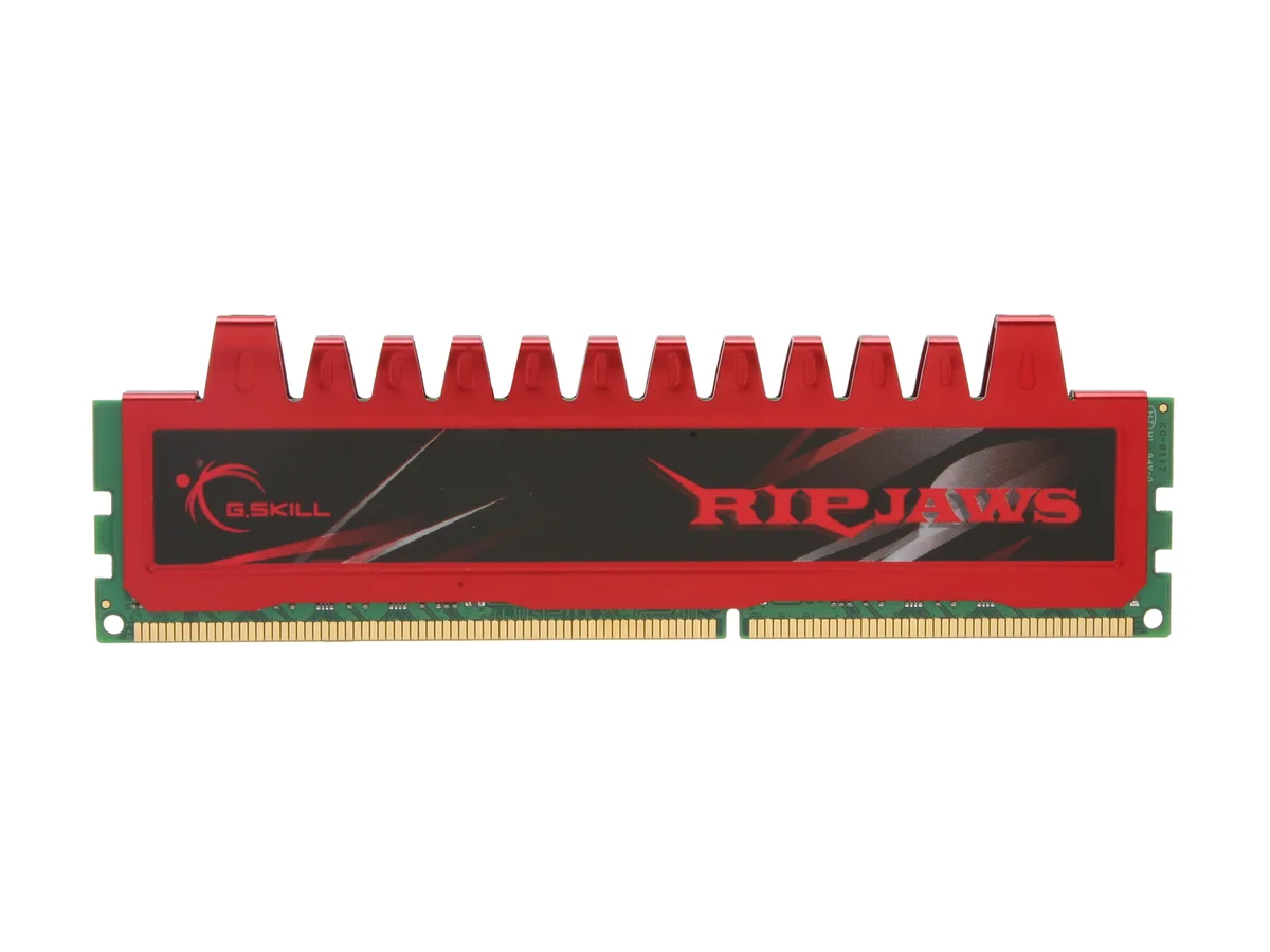 Green Ripjaws DDR3 stick with finned heat spreader and 240 gold pins