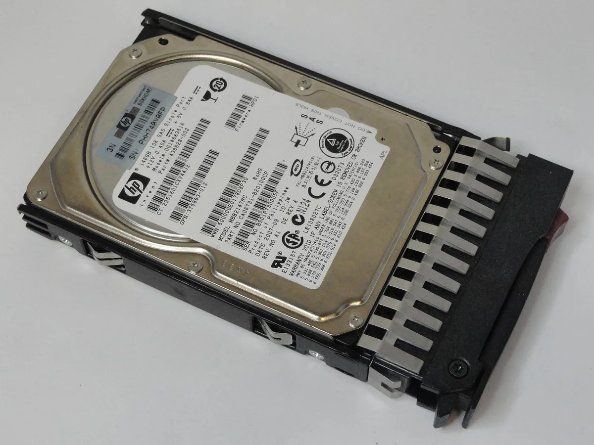 Fujitsu Fujitsu MBB2147RC 146GB SAS 10000 RPM 2.5" internal hard drive — fotografija proizvoda