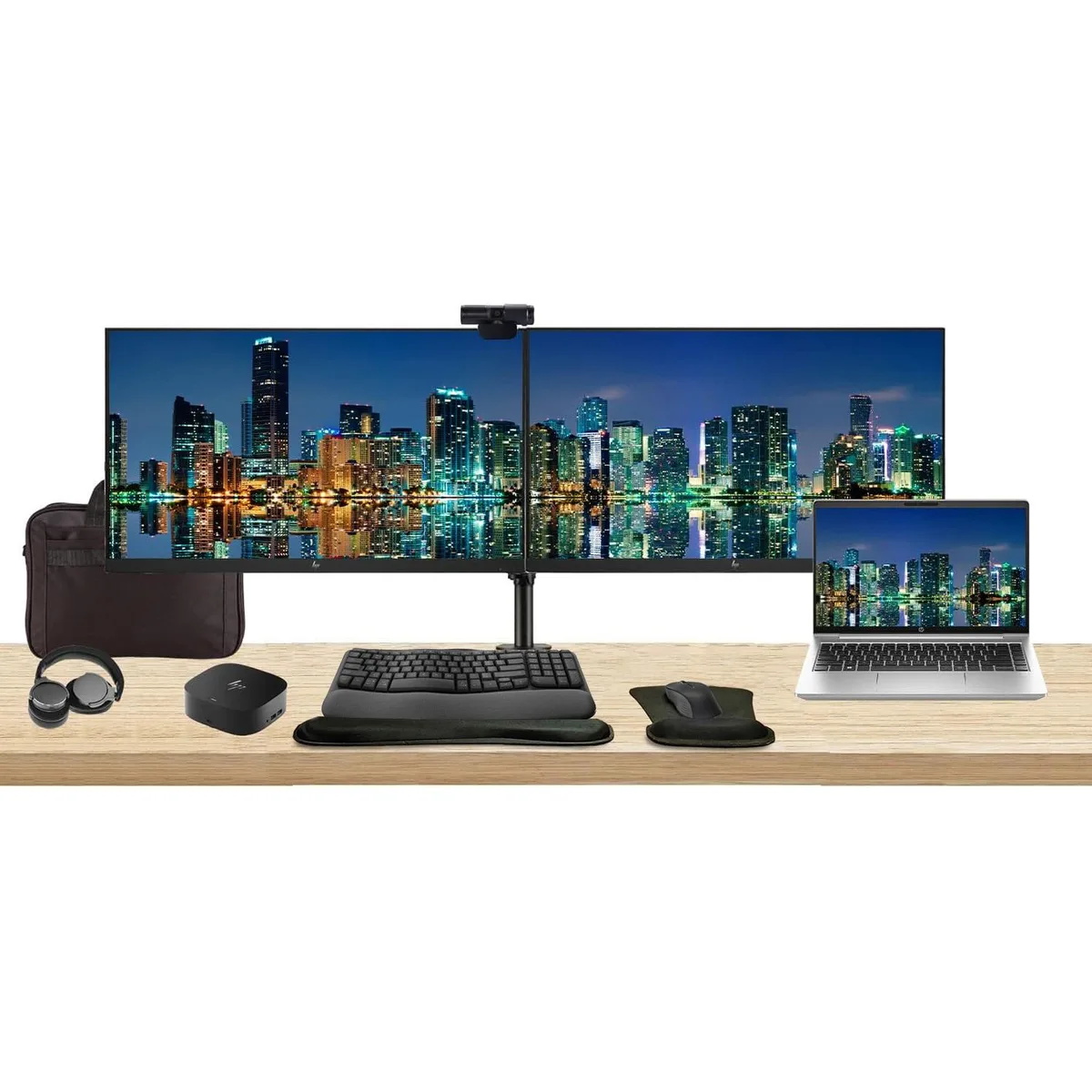 HP HP ProBook 445 G10 14" Ryzen 5 8GB 256GB SSD Bundle 2 x 27" Monitors Dock MK670 Webcam Headphones Bag — 商品写真