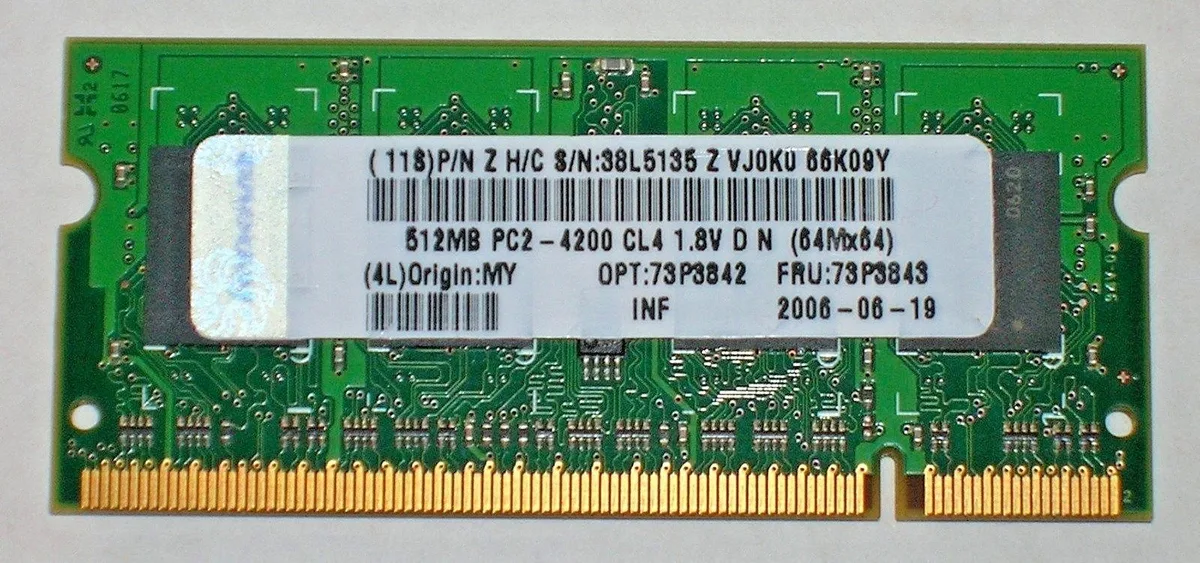 IBM IBM 512MB PC133 SODIMM 144-pin CL3 for ThinkPad X22 T23 2647 2653 2662 — fotografija izdelka