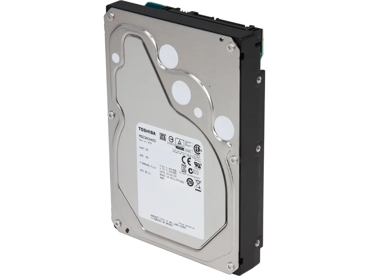 Toshiba Toshiba MG03ACA400 4TB 7200 RPM 64MB SATA 6.0Gb/s 3.5" internal hard drive — photo du produit